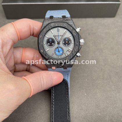 QC photographs, Royal Oak Chronograph 41mm, forged carbon, grey dial, 7 frames